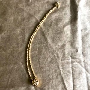 Gold Bracelet with clasp.